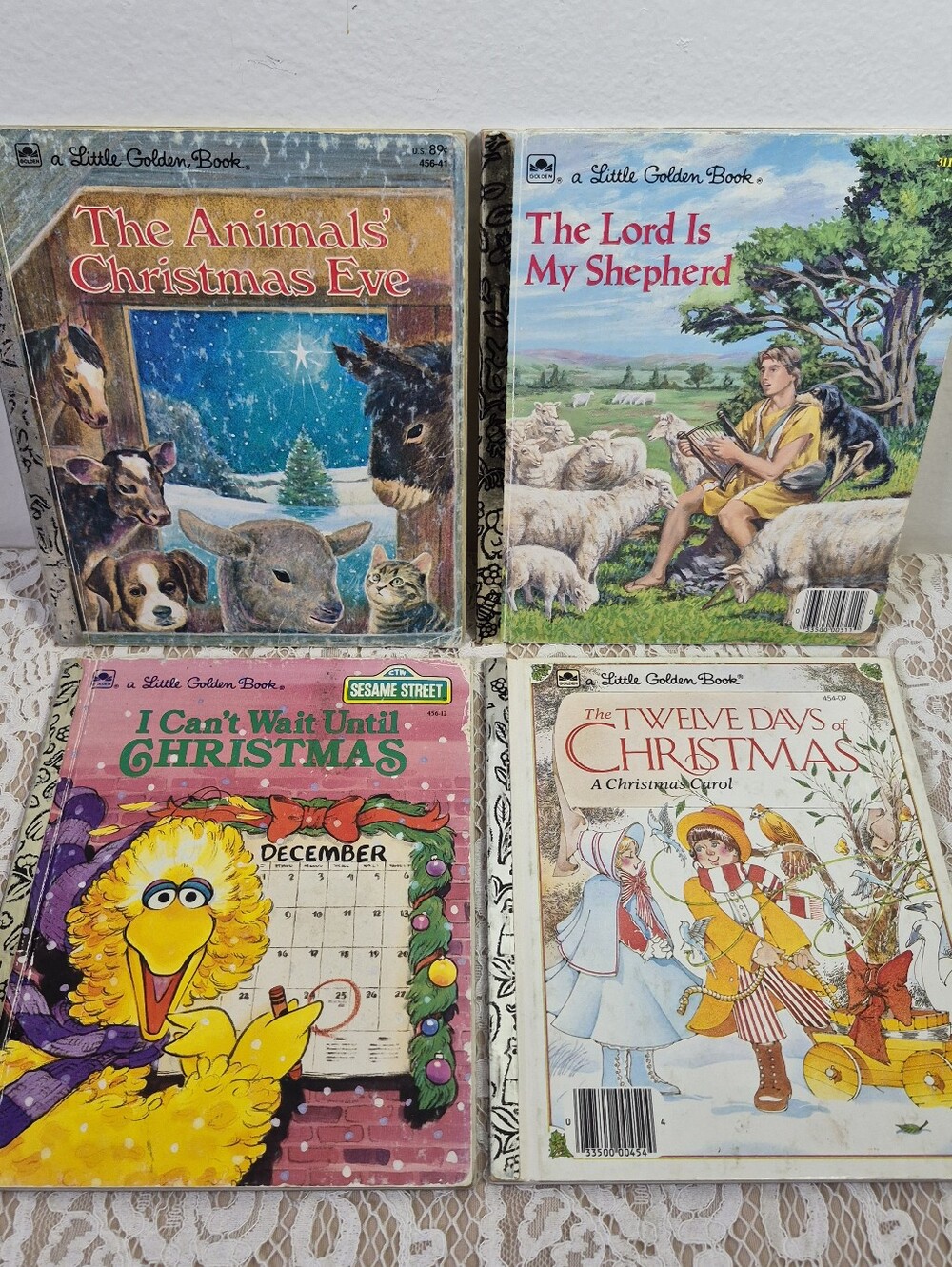4 Chrismas Little Golden Books